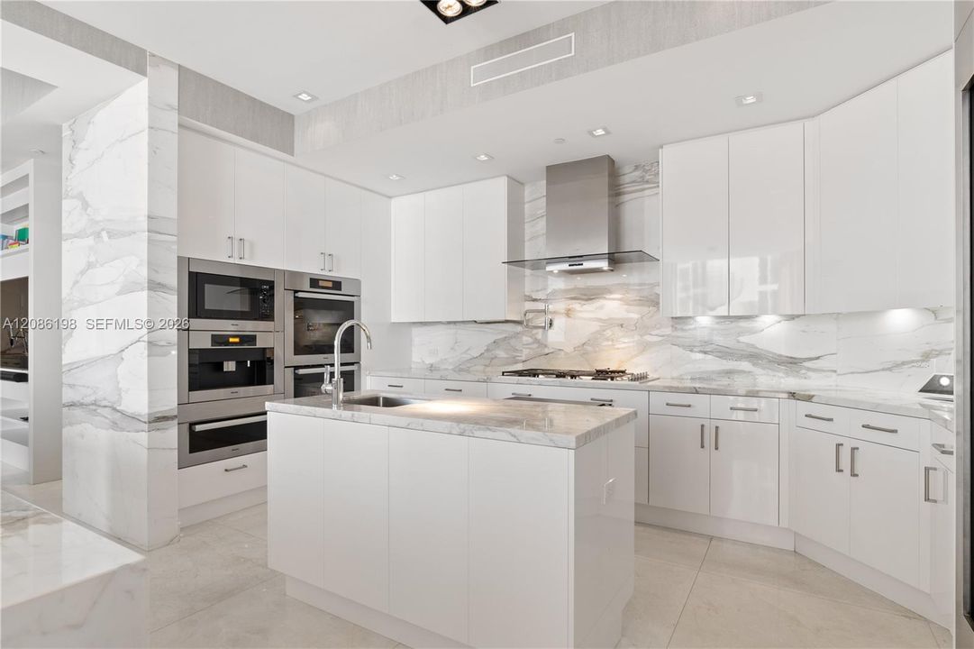 For Rent: $45,000 (4 beds, 6 baths, 4609 Square Feet)