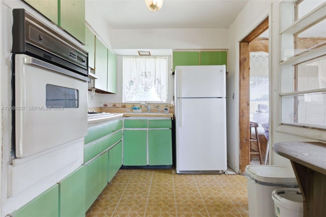 En Venta: $530,000 (3 camas, 1 baños, 1270 Pies cuadrados)