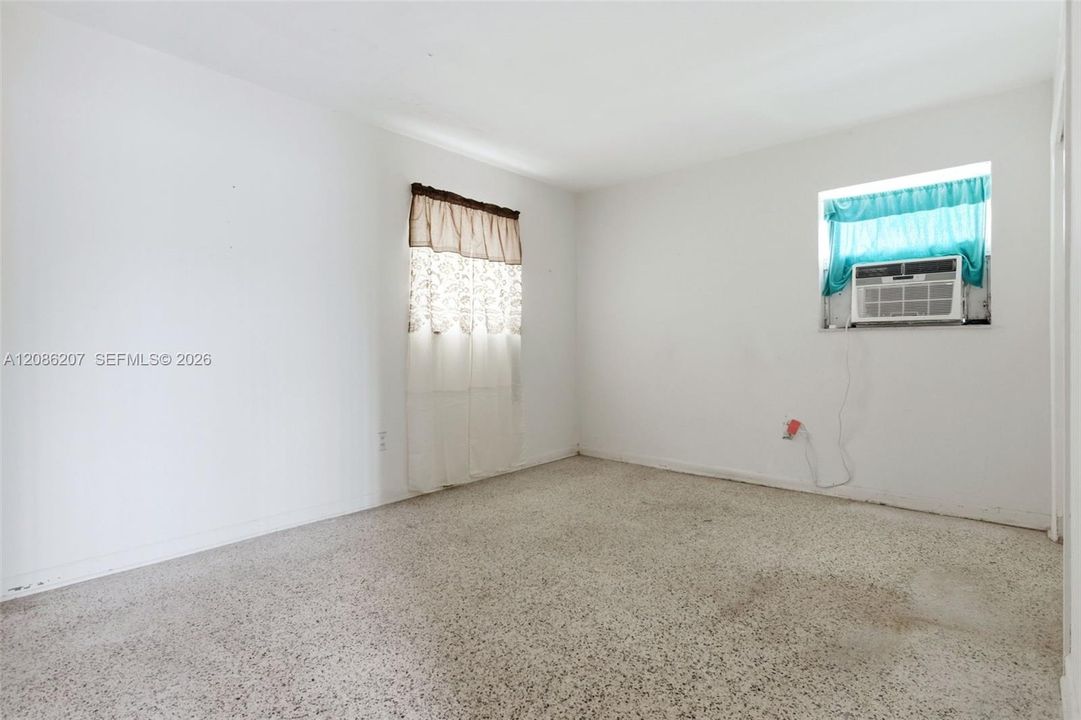En Venta: $530,000 (3 camas, 1 baños, 1270 Pies cuadrados)