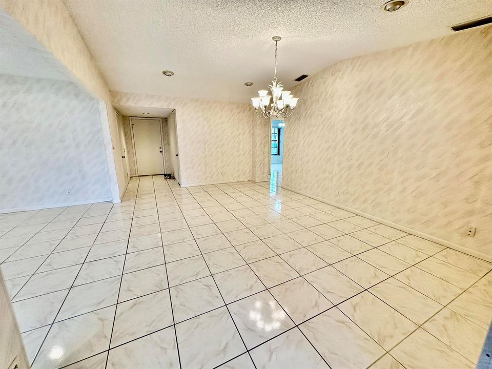Kitchen with room for a table of 4