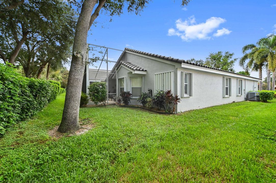 33 backyard 01