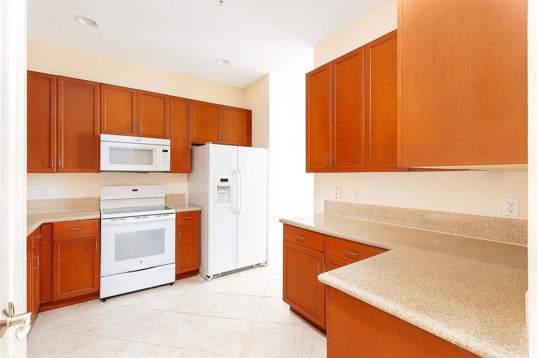 17_U2_Kitchen1