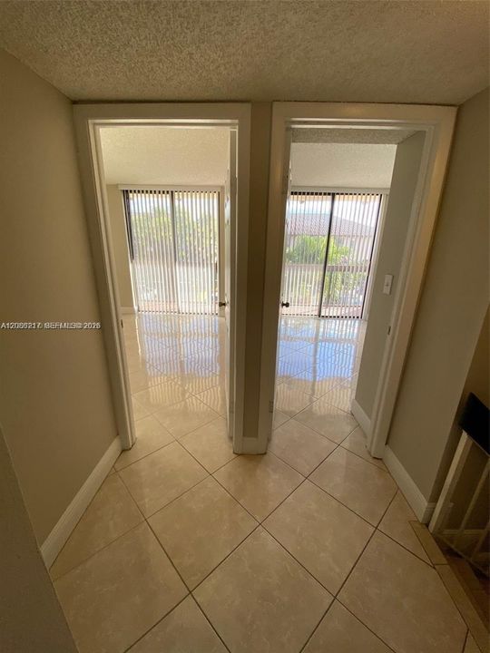 For Sale: $395,000 (3 beds, 2 baths, 1464 Square Feet)