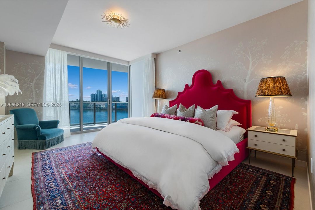 For Sale: $4,800,000 (4 beds, 4 baths, 3523 Square Feet)