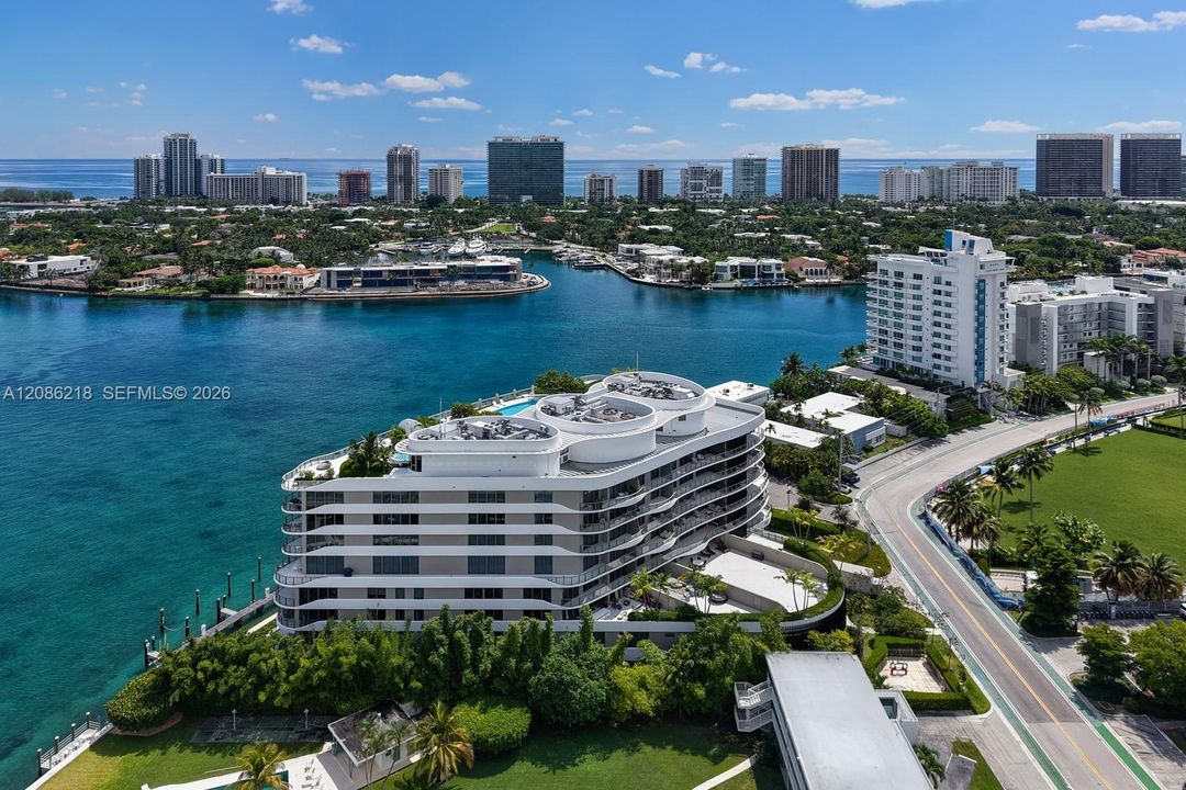 For Sale: $4,800,000 (4 beds, 4 baths, 3523 Square Feet)