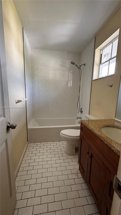 For Rent: $3,000 (3 beds, 2 baths, 1321 Square Feet)
