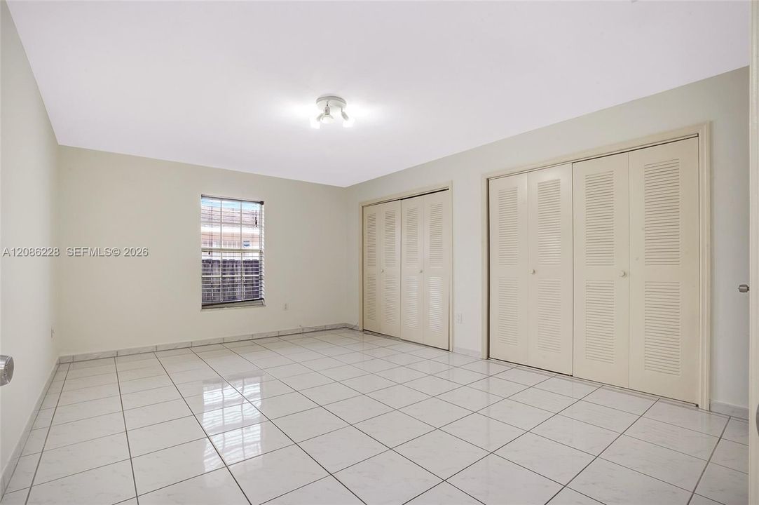 В аренду: $3,950 (3 спален, 2 ванн, 1501 Квадратных фут)