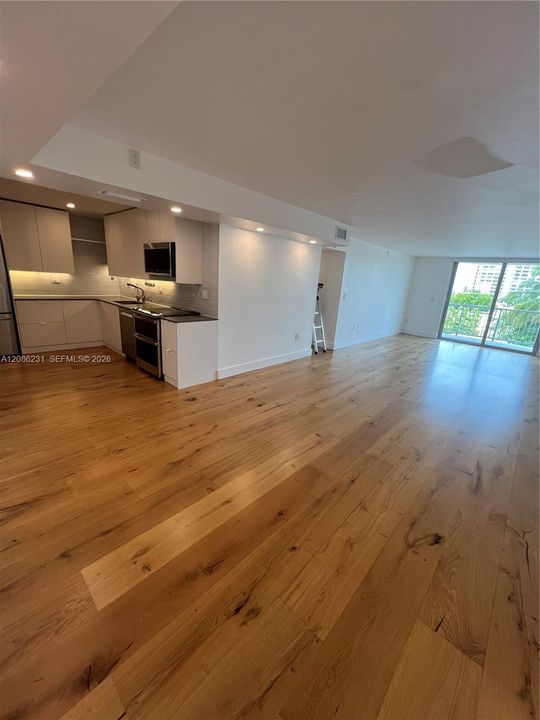En Venta: $950,000 (2 camas, 2 baños, 1330 Pies cuadrados)