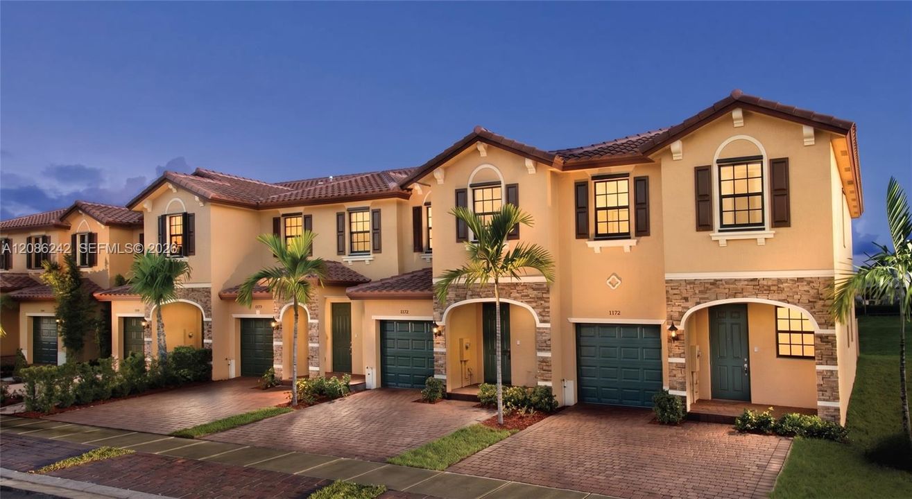 For Sale: $335,000 (3 beds, 2 baths, 1408 Square Feet)