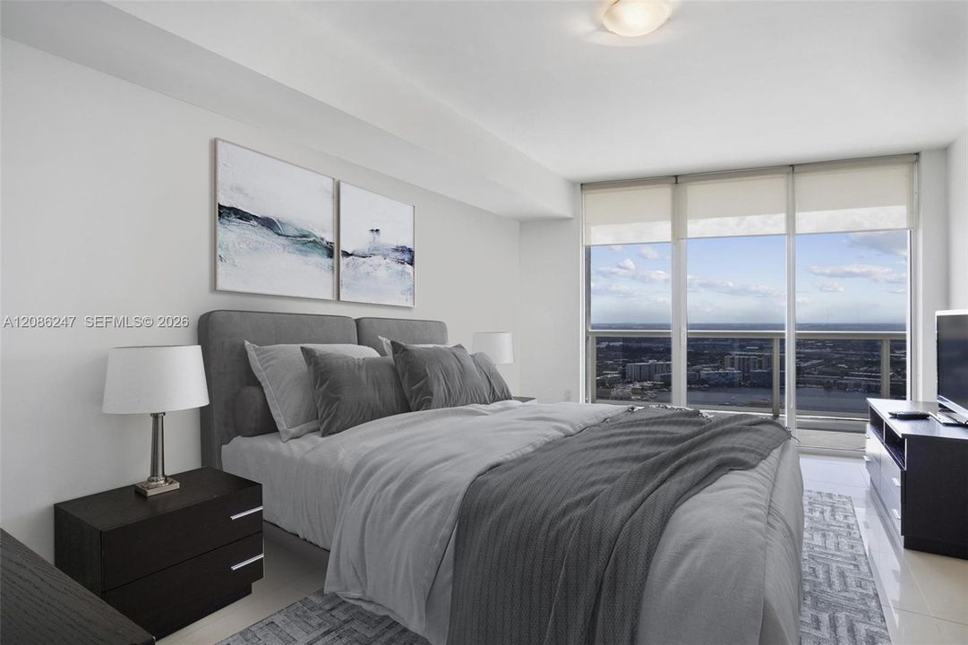 For Rent: $4,200 (2 beds, 1 baths, 1086 Square Feet)