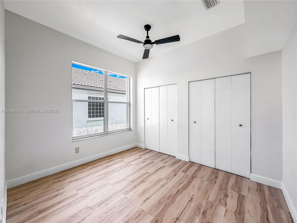 На продажу: $499,900 (3 спален, 2 ванн, 2097 Квадратных фут)