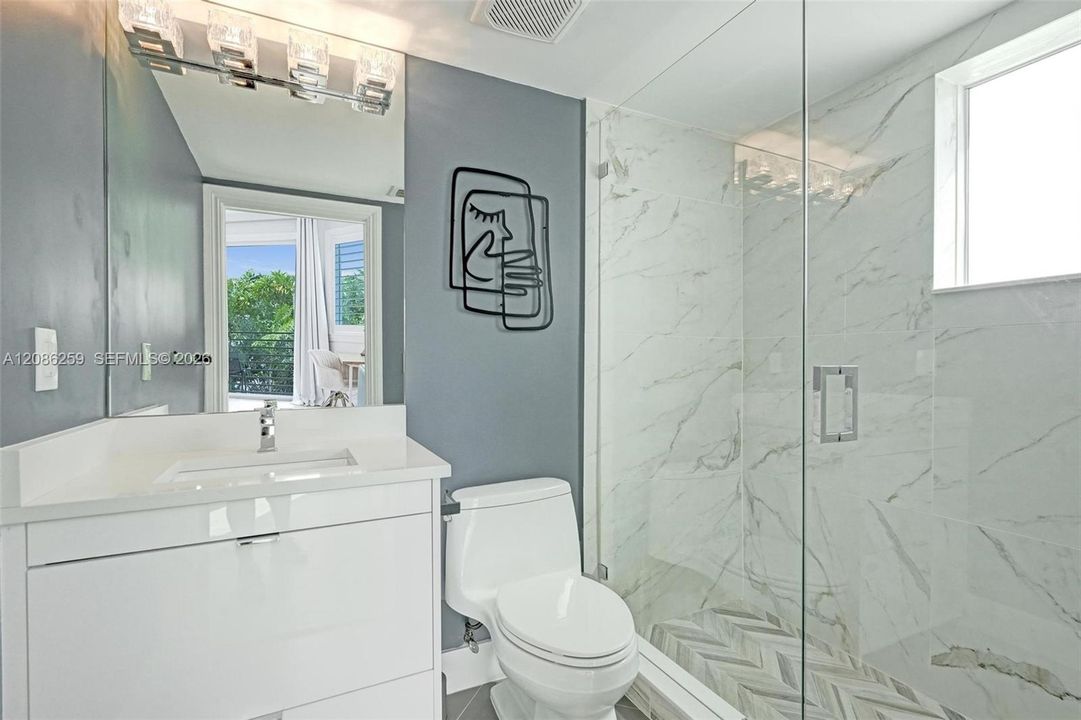 For Rent: $10,000 (4 beds, 3 baths, 2905 Square Feet)