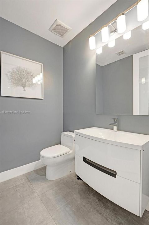 For Rent: $10,000 (4 beds, 3 baths, 2905 Square Feet)