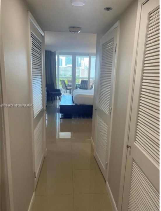 В аренду: $2,900 (1 спален, 1 ванн, 1066 Квадратных фут)