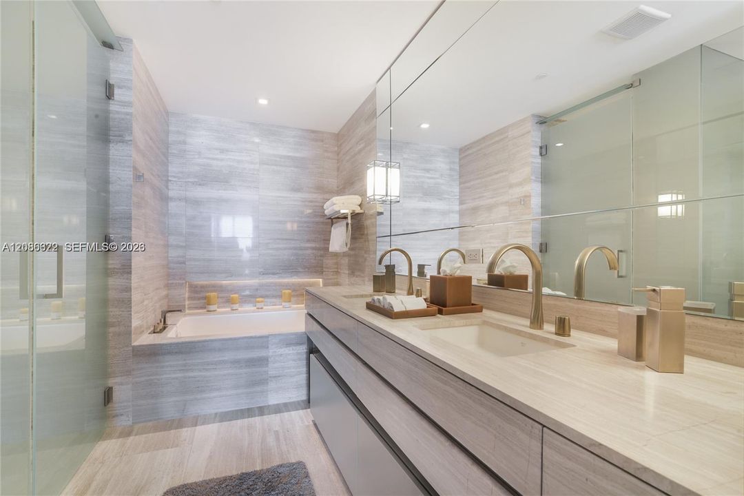 For Rent: $37,000 (4 beds, 4 baths, 2682 Square Feet)