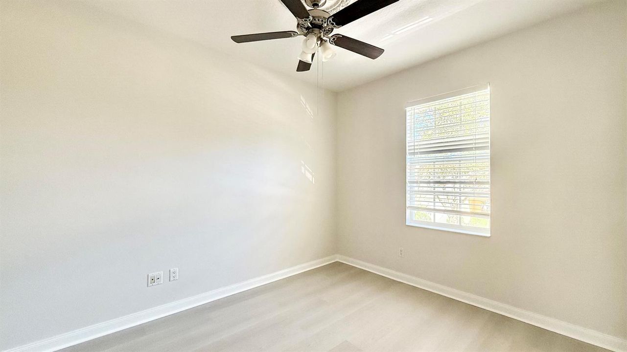 Guest bedroom