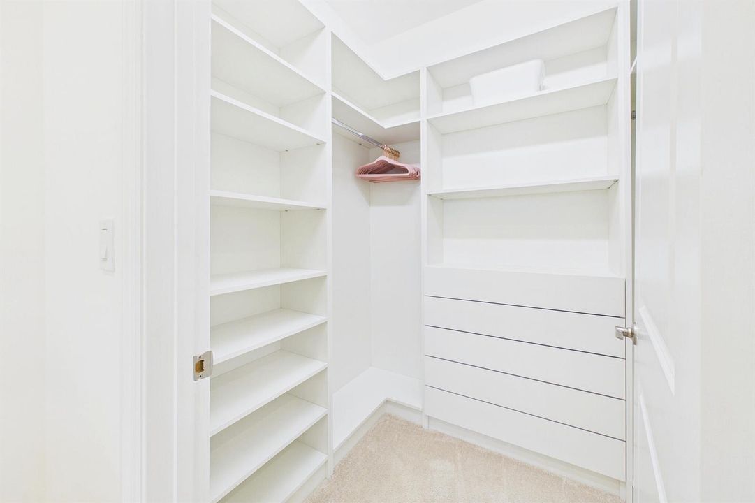 Walk In Closet