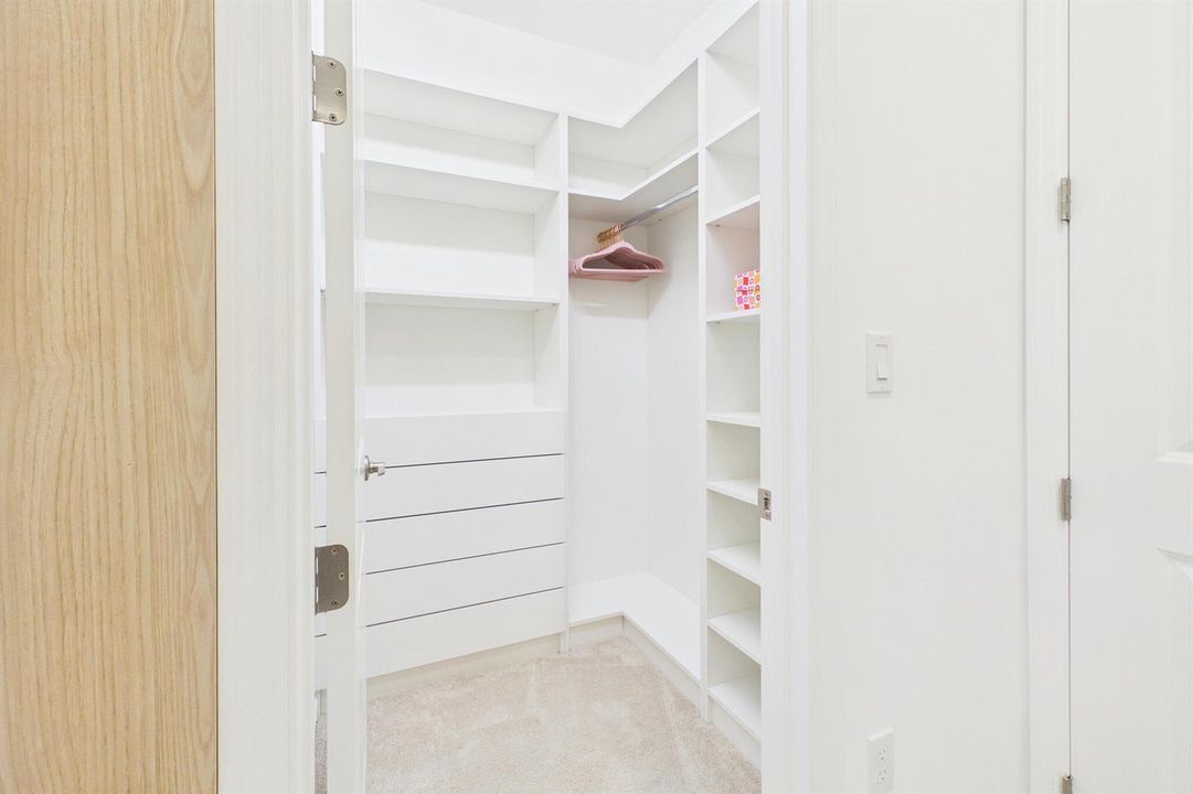 Walk In Closet