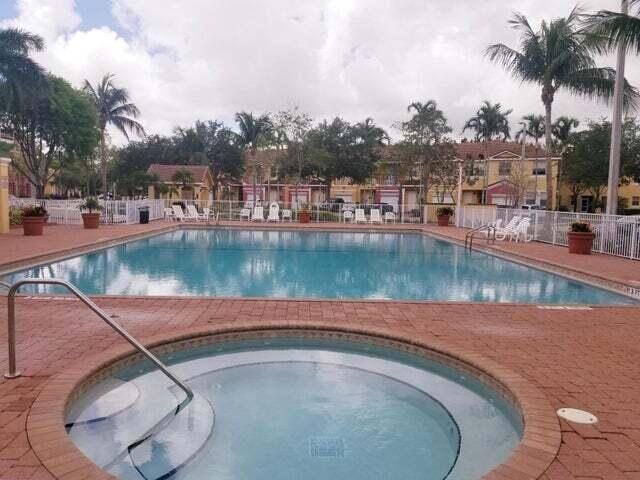 Community pool