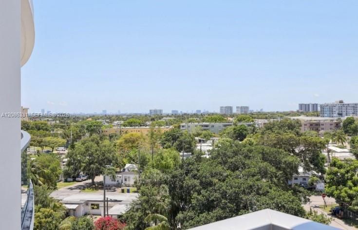 For Rent: $3,350 (2 beds, 2 baths, 1097 Square Feet)