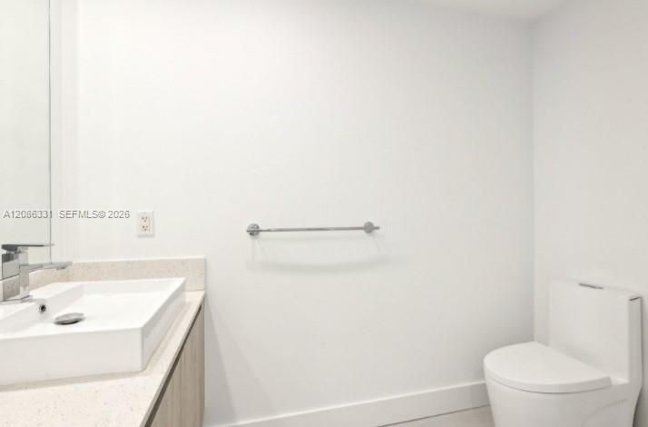 For Rent: $3,350 (2 beds, 2 baths, 1097 Square Feet)