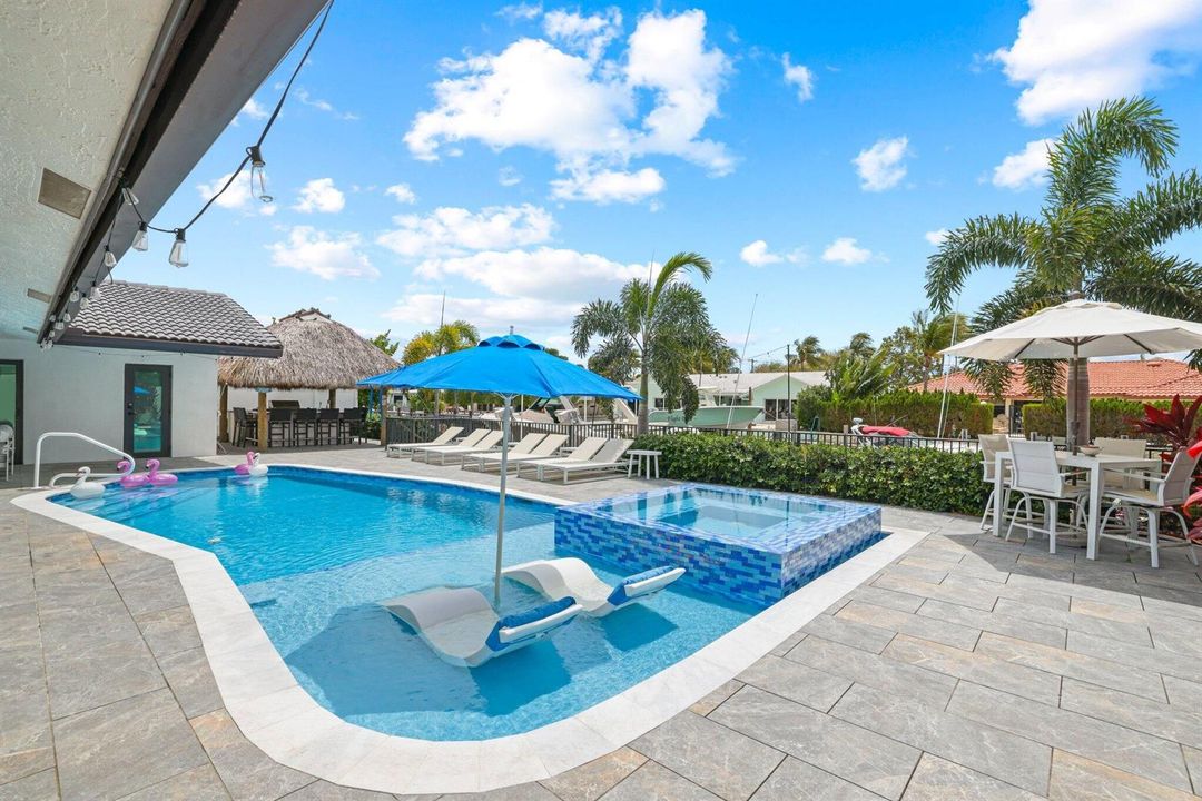 2820 NE 47th St - 53.jpg-SMALL