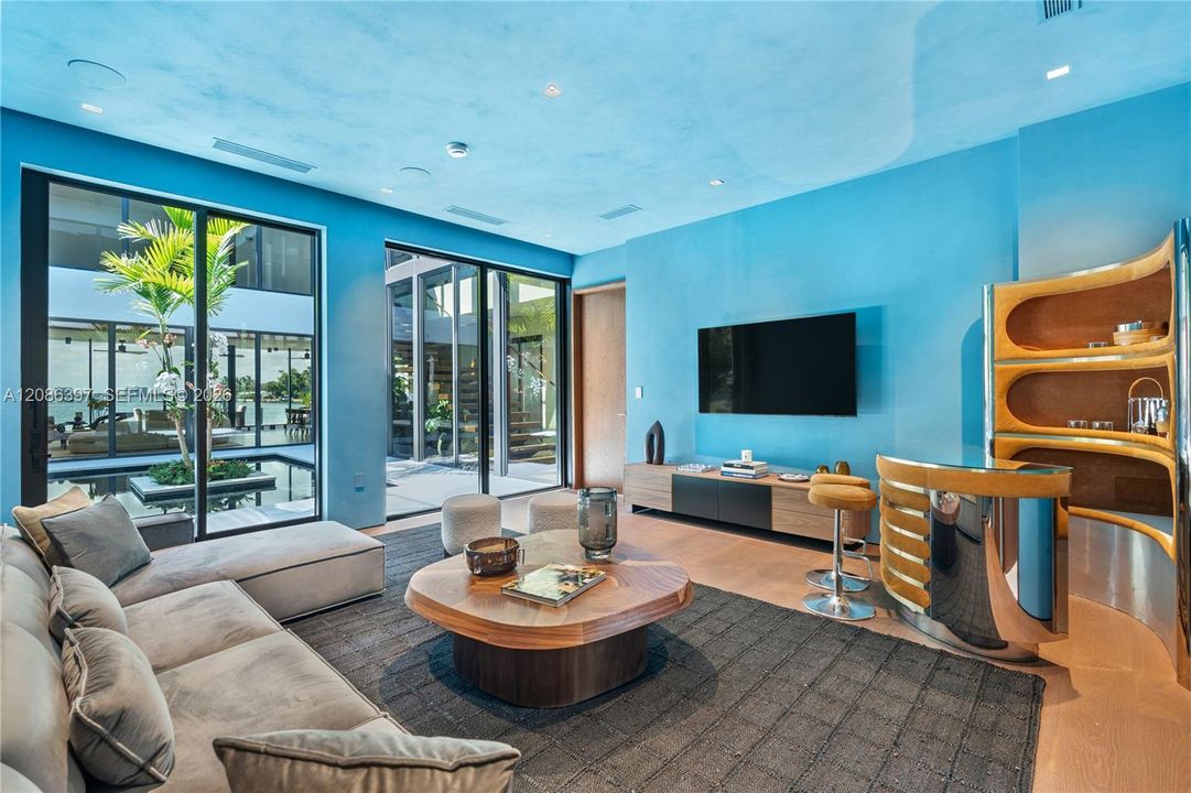 En Venta: $22,000,000 (6 camas, 7 baños, 5723 Pies cuadrados)