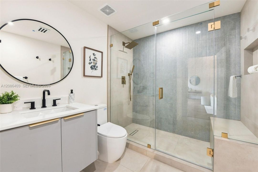 For Sale: $1,490,000 (4 beds, 3 baths, 2060 Square Feet)