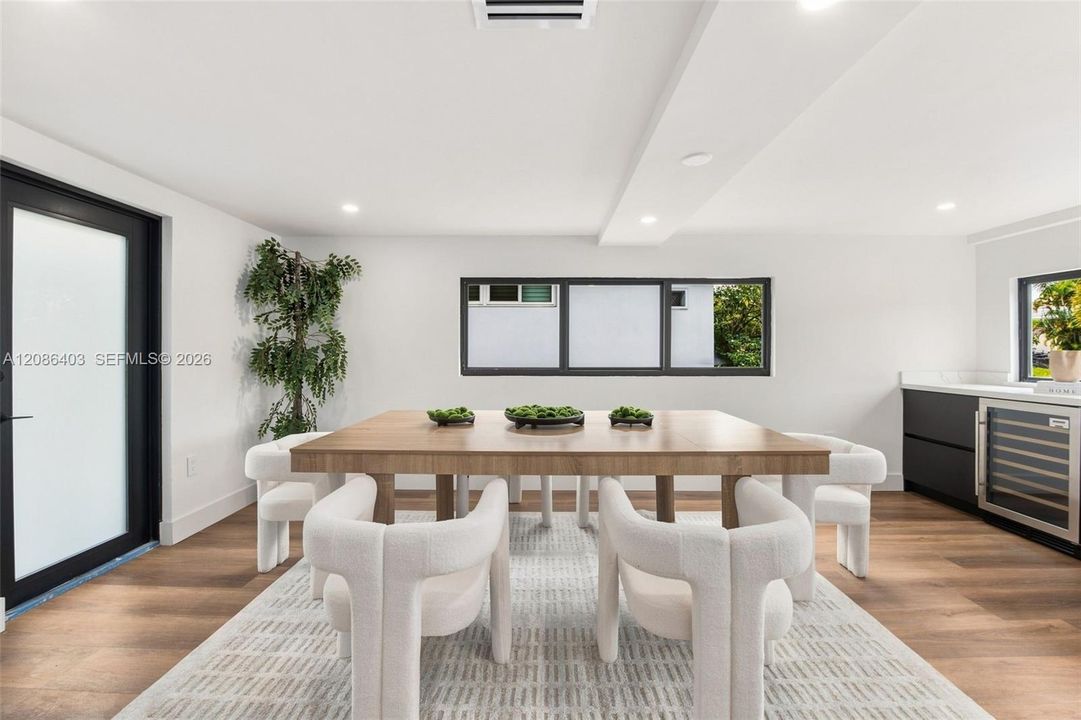 For Sale: $1,490,000 (4 beds, 3 baths, 2060 Square Feet)