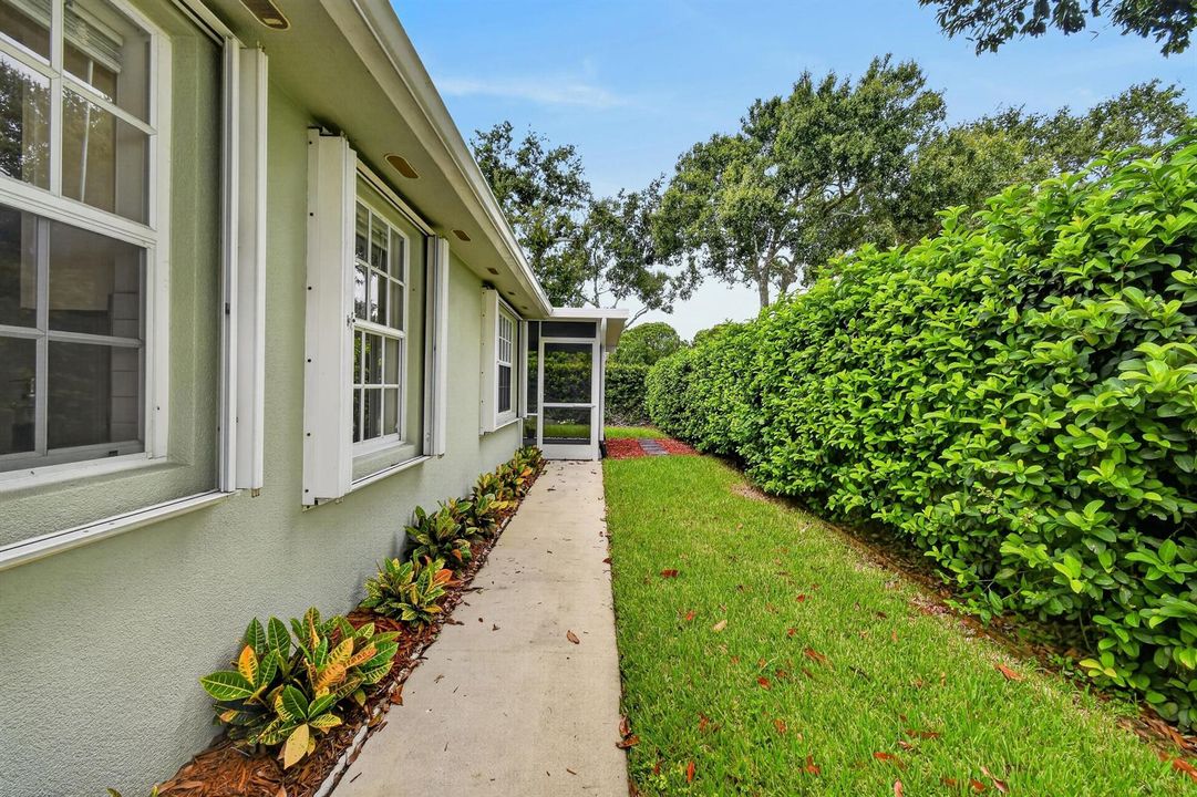 1671SWWaterfallBlvd(6)
