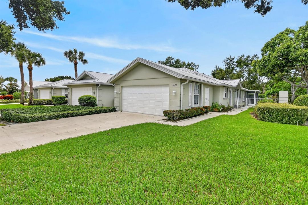 1671SWWaterfallBlvd(3)