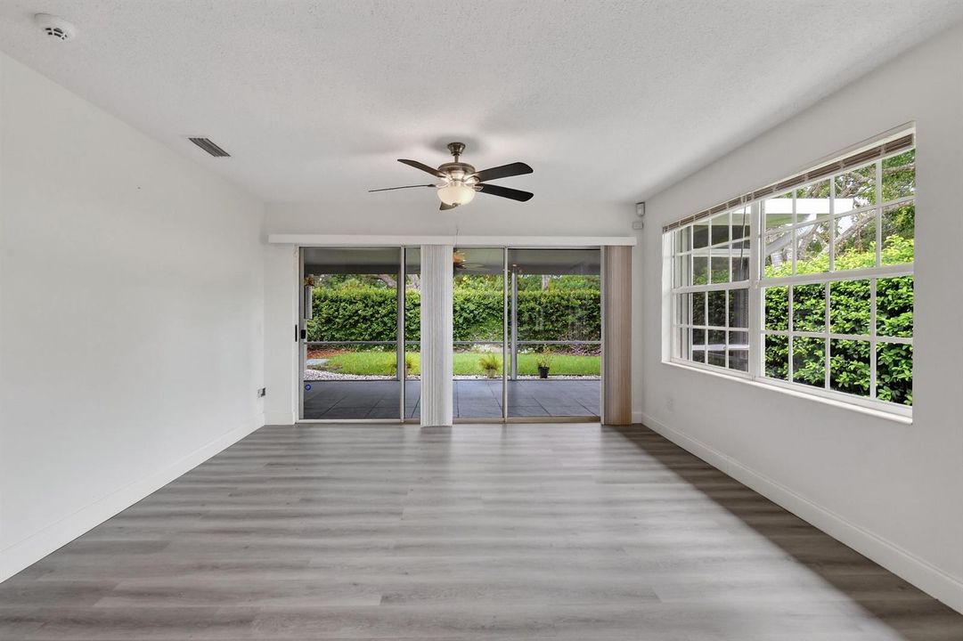 1671SWWaterfallBlvd(14)