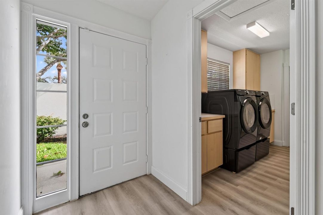 1671SWWaterfallBlvd(45)