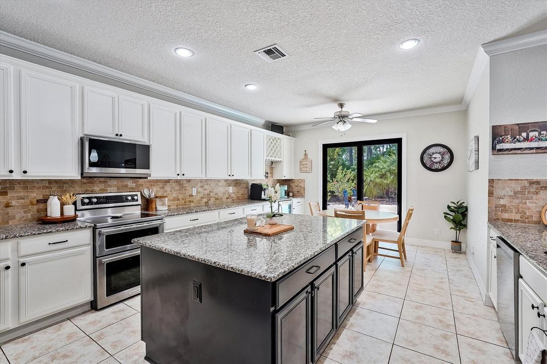22-4381 SW Gossamer Circle-22