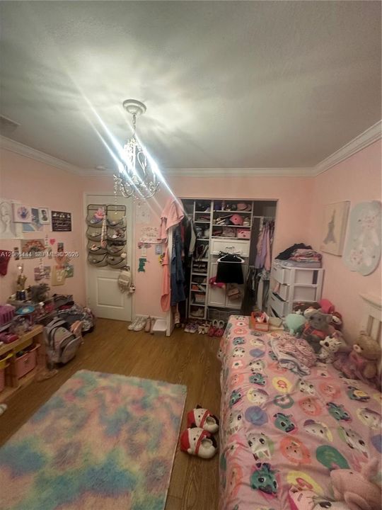 На продажу: $499,999 (3 спален, 2 ванн, 1218 Квадратных фут)