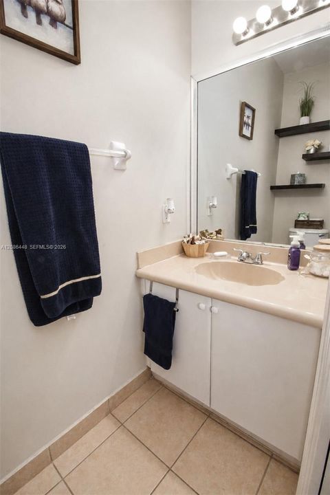 For Rent: $3,500 (3 beds, 2 baths, 1650 Square Feet)