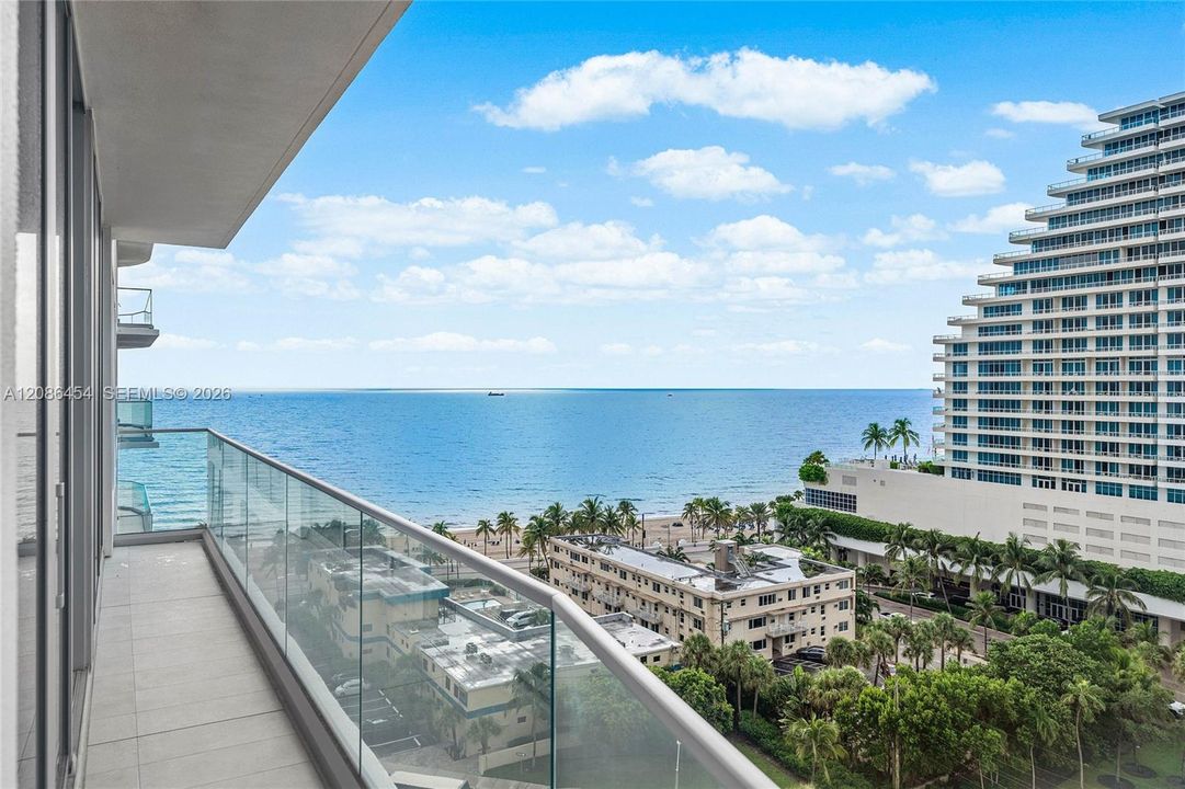 En Venta: $4,499,000 (3 camas, 4 baños, 3109 Pies cuadrados)