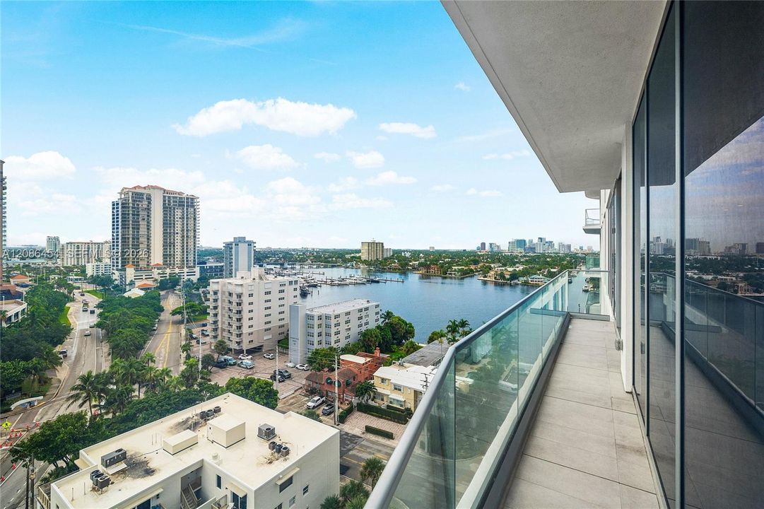 En Venta: $4,499,000 (3 camas, 4 baños, 3109 Pies cuadrados)