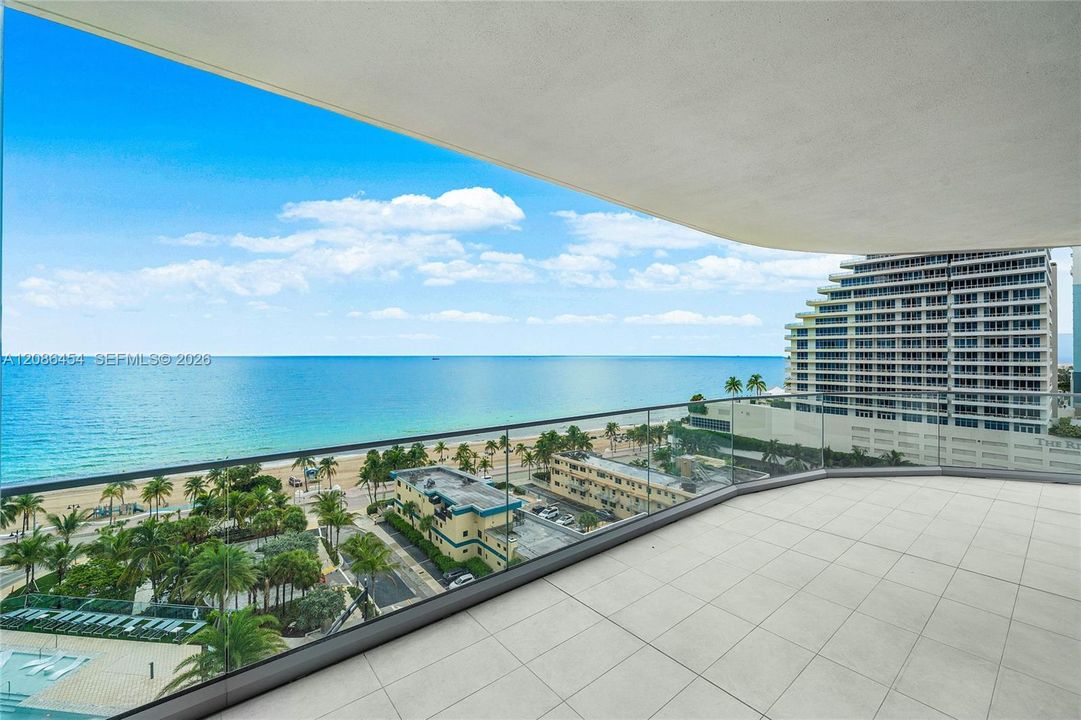 En Venta: $4,499,000 (3 camas, 4 baños, 3109 Pies cuadrados)