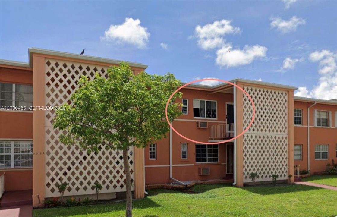 For Sale: $210,500 (1 beds, 1 baths, 580 Square Feet)