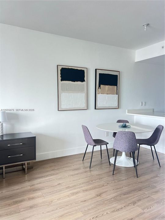 В аренду: $3,290 (1 спален, 1 ванн, 622 Квадратных фут)