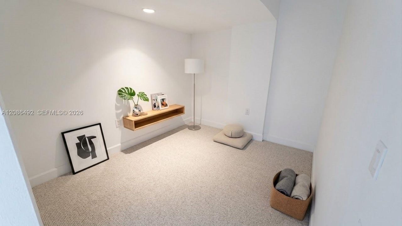 В аренду: $2,400 (2 спален, 1 ванн, 1353 Квадратных фут)