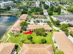 For Sale: $239,500 (2 beds, 2 baths, 1122 Square Feet)