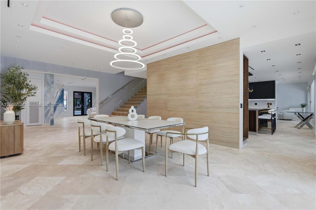 En Venta: $6,100,000 (6 camas, 5 baños, 4450 Pies cuadrados)