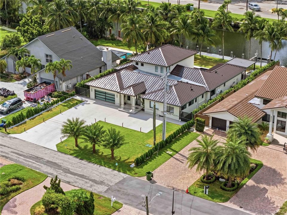 En Venta: $6,100,000 (6 camas, 5 baños, 4450 Pies cuadrados)