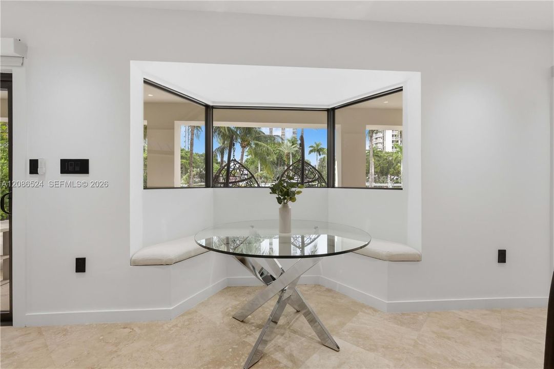 En Venta: $6,100,000 (6 camas, 5 baños, 4450 Pies cuadrados)