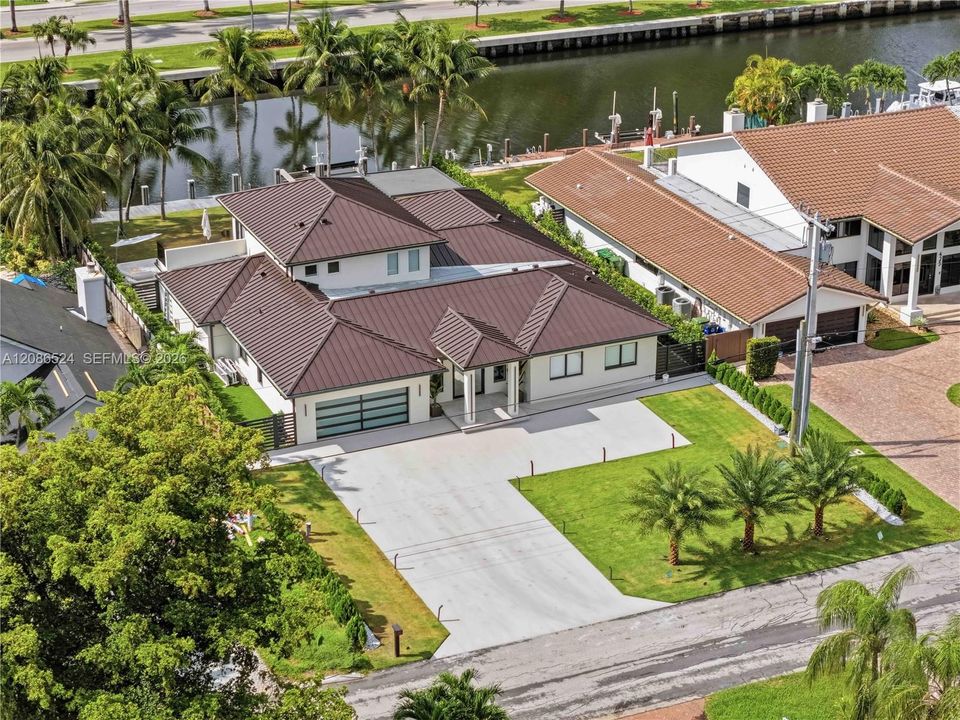 En Venta: $6,100,000 (6 camas, 5 baños, 4450 Pies cuadrados)