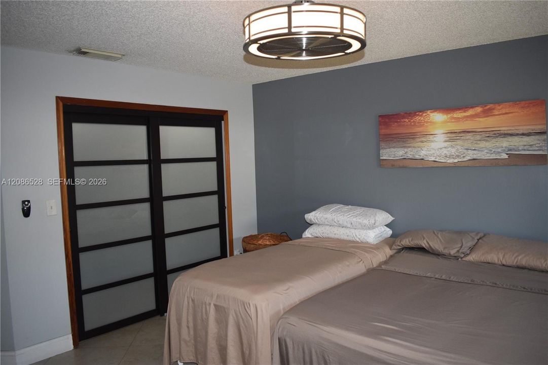 For Sale: $799,000 (4 beds, 3 baths, 1747 Square Feet)