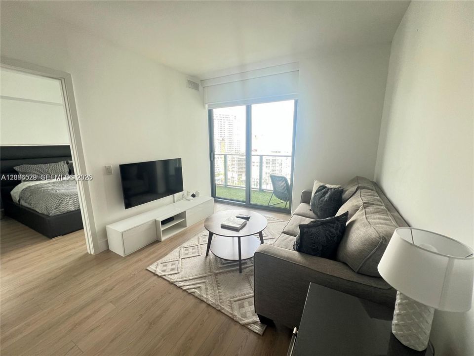 En Venta: $435,000 (1 camas, 1 baños, 622 Pies cuadrados)