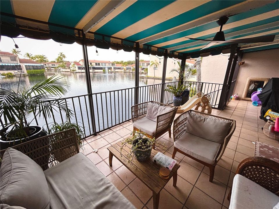 For Rent: $4,000 (3 beds, 2 baths, 1732 Square Feet)